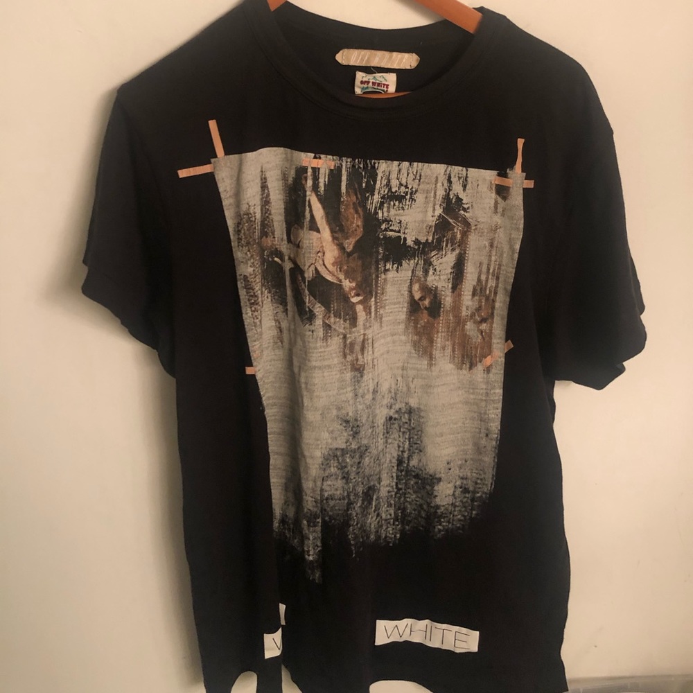 Off white tee